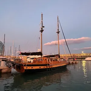 Hotel en barco Wooden Boat- La Goletta España