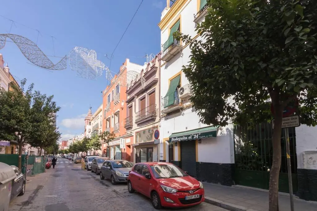 Castilla Triana Courtyard By Valcambre Apartment Seville Spain