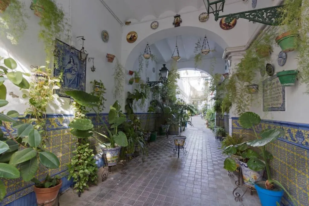 Castilla Triana Courtyard By Valcambre Sevilla