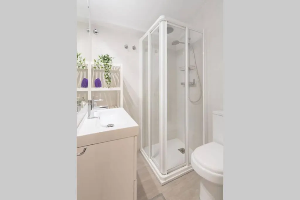 Castilla Triana Courtyard By Valcambre Sevilla Apartamento